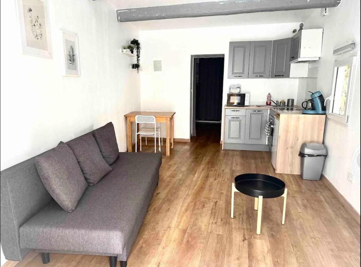 Appartamento Chez Camille Et David Sorgues Esterno foto